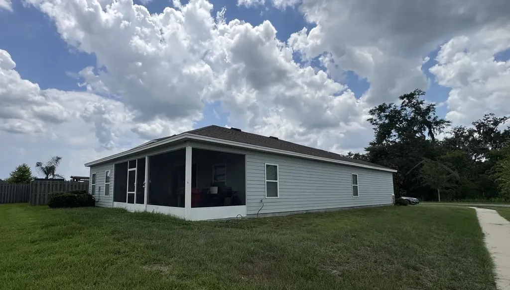 1287 NW 136th Street Newberry FL 32669
