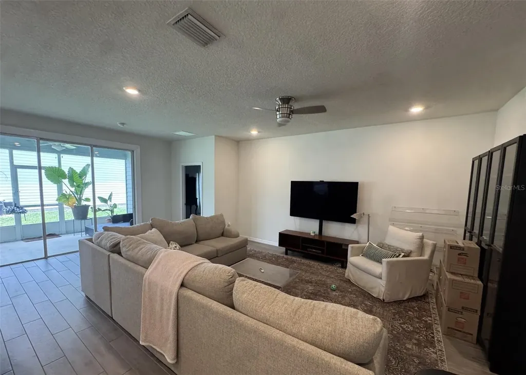 1287 NW 136th Street Newberry FL 32669