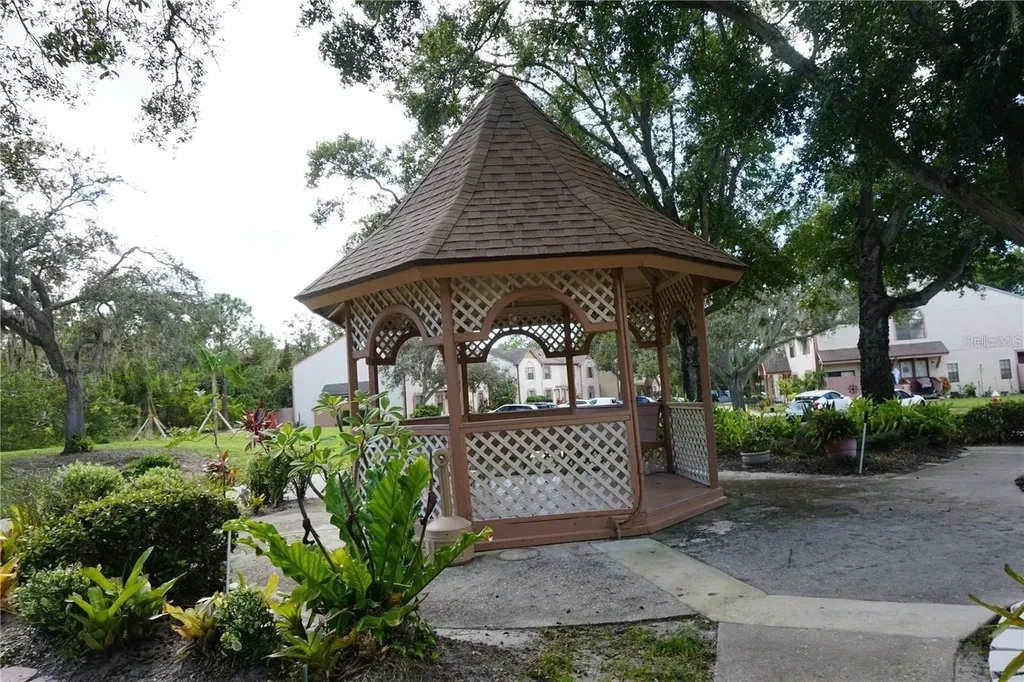 2404 Brigadoon Drive Clearwater FL 33759