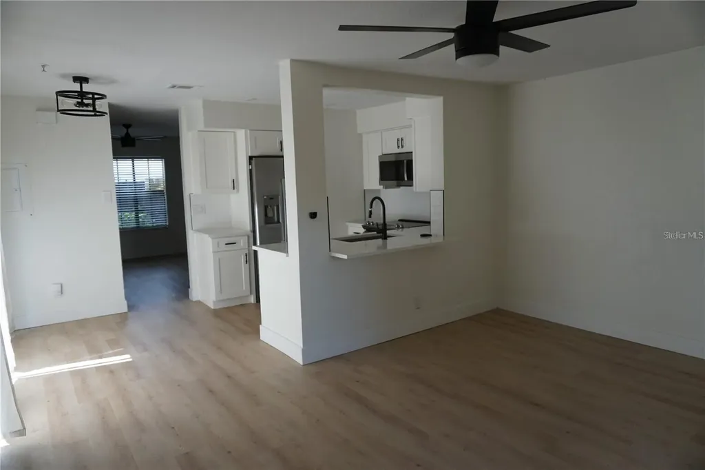 2404 Brigadoon Drive Clearwater FL 33759