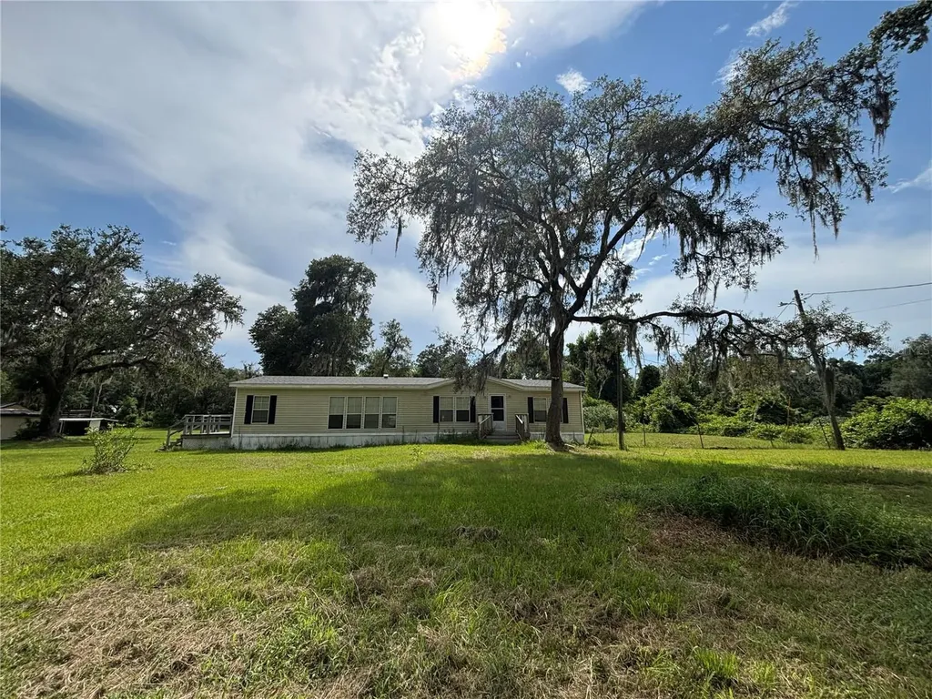 Webster FL 33597
