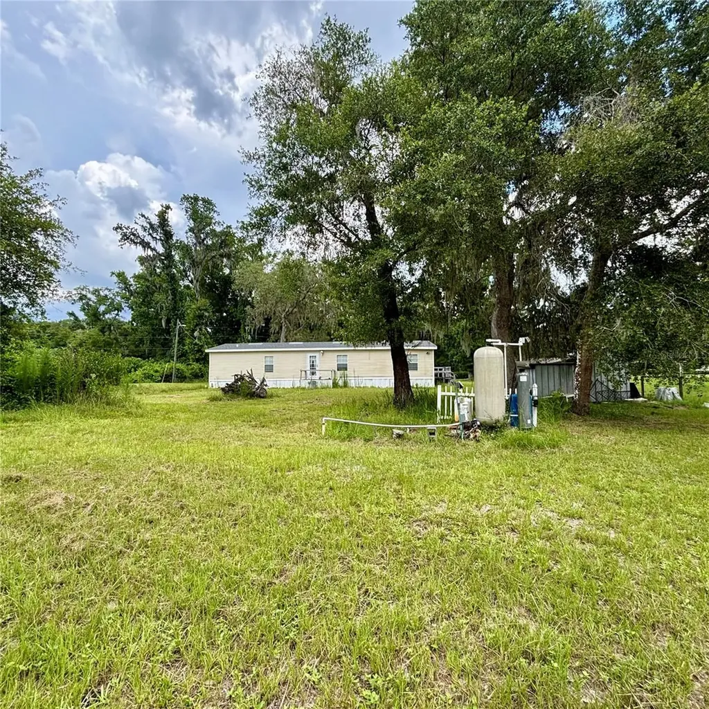 Webster FL 33597