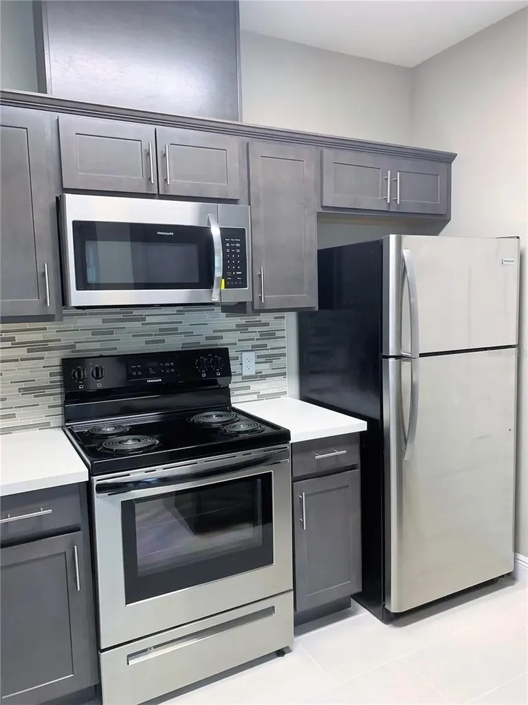 5617 Legacy Crescent Place Riverview FL 33578