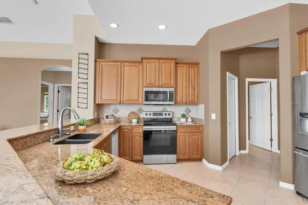 4270 Cove Drive Palm Harbor FL 34685
