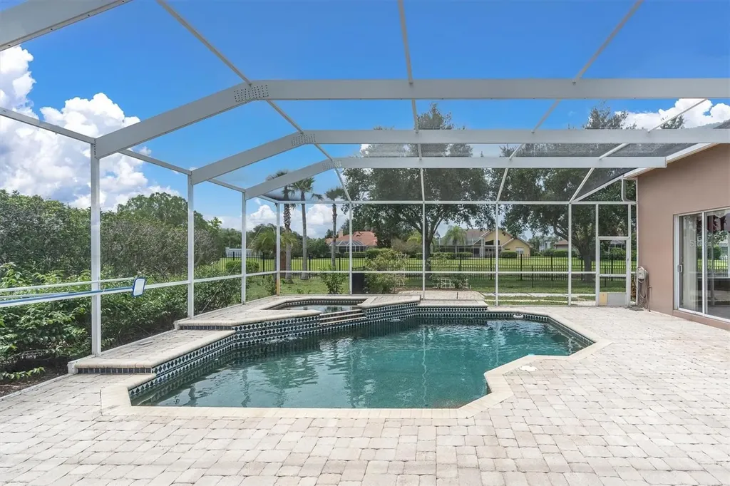 4270 Cove Drive Palm Harbor FL 34685