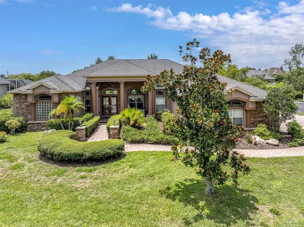 4270 Cove Drive Palm Harbor FL 34685