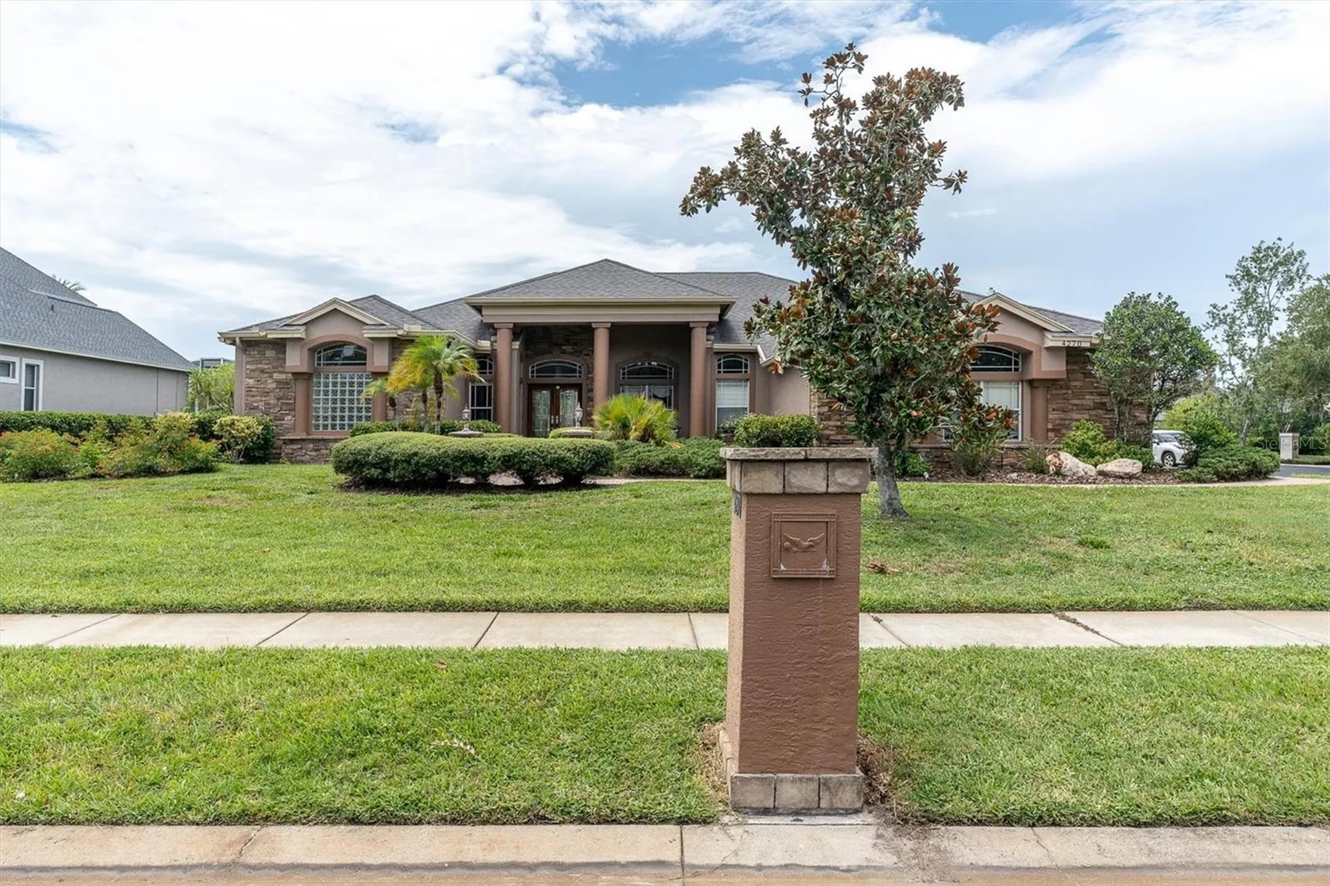 4270 Cove Drive Palm Harbor FL 34685