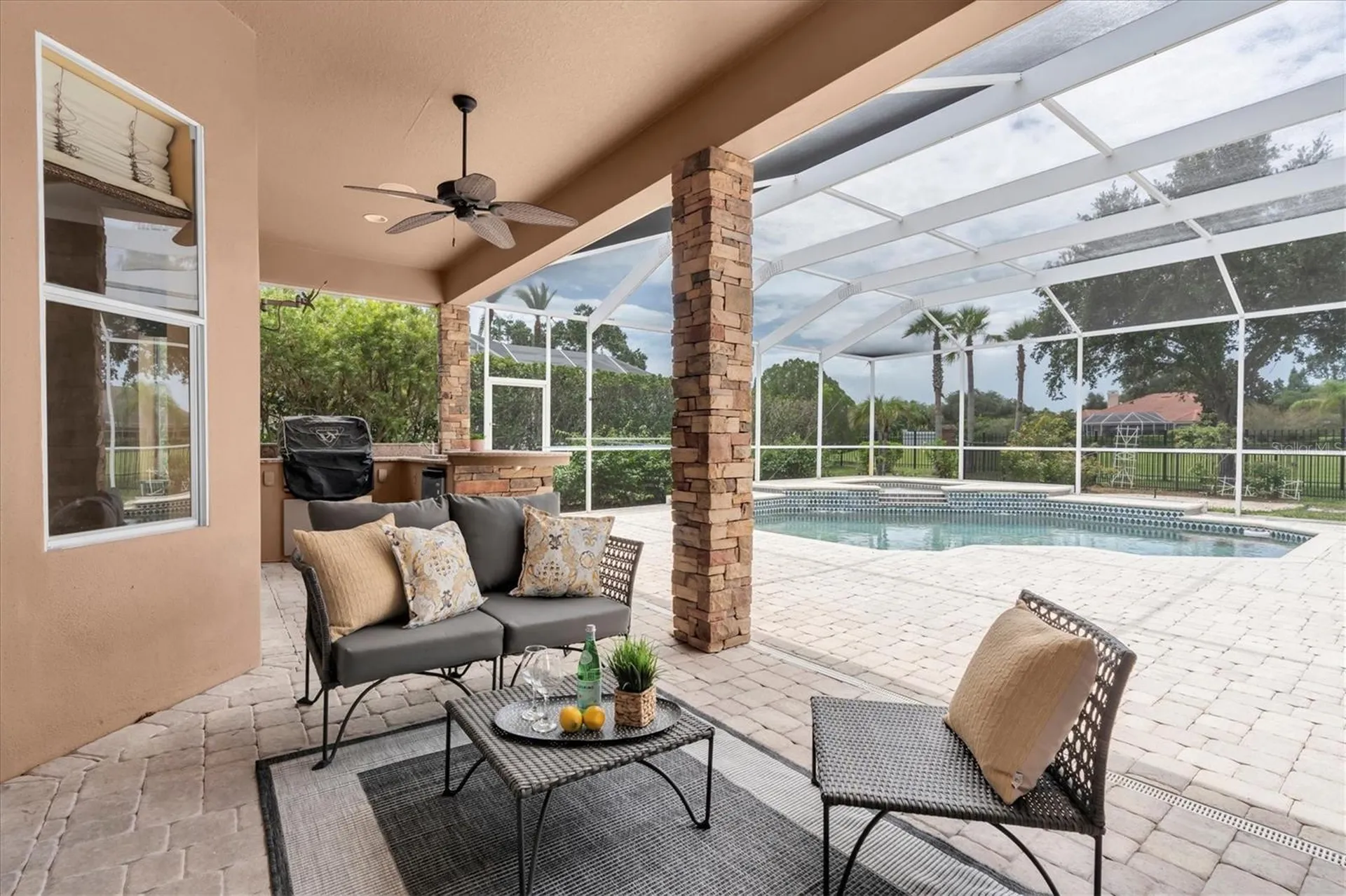 4270 Cove Drive Palm Harbor FL 34685