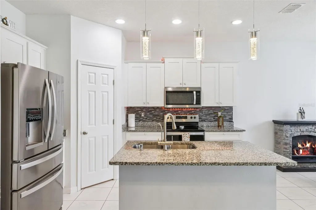 2713 Wortham Lane Kissimmee FL 34744