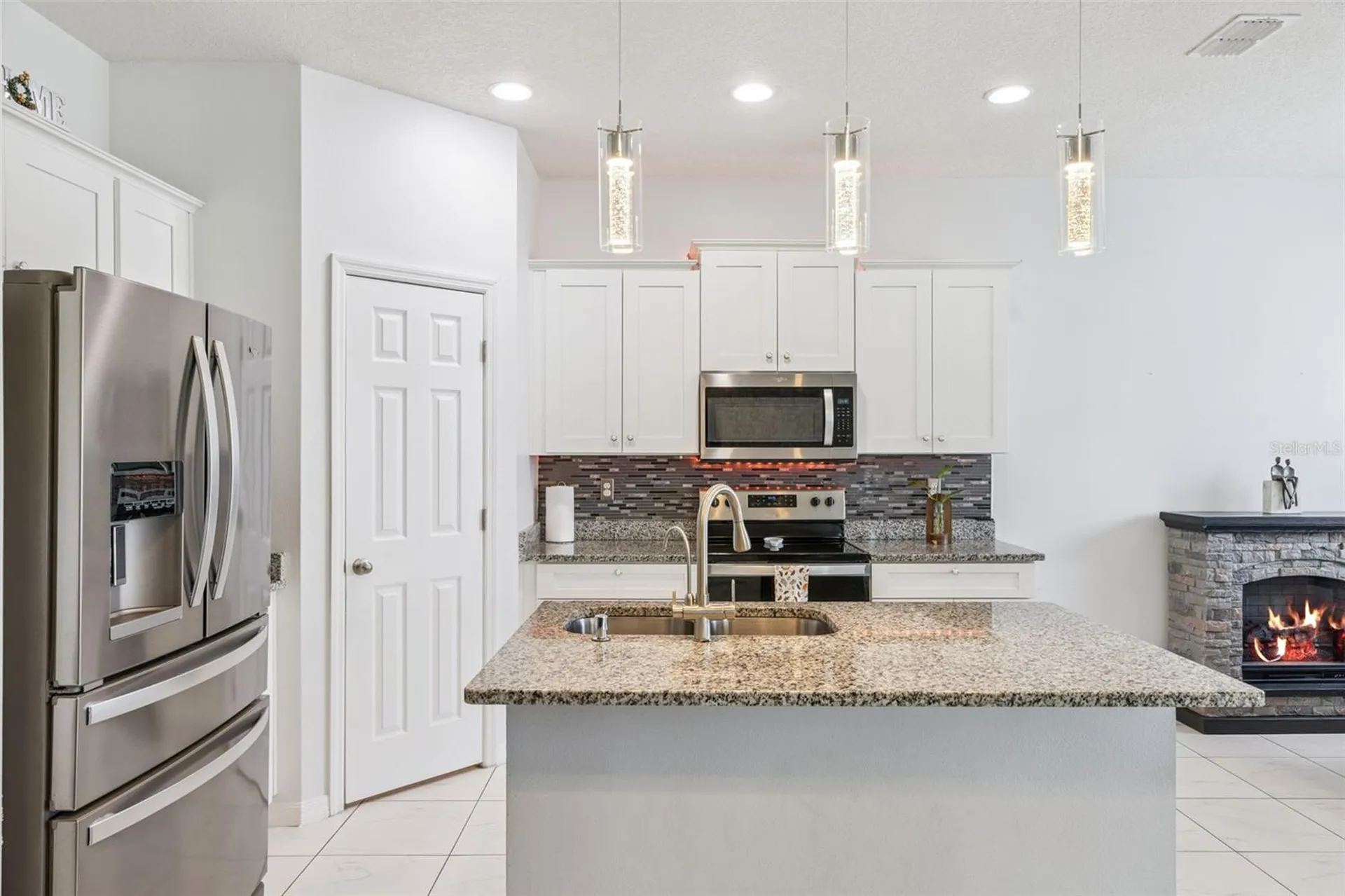 2713 Wortham Lane Kissimmee FL 34744