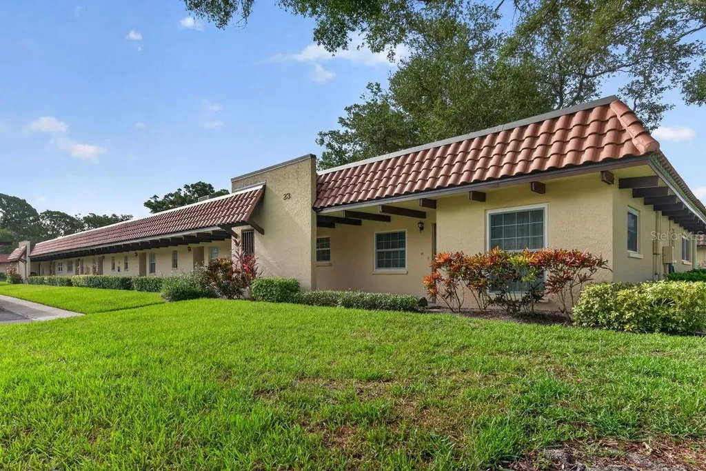 1701 Pinehurst Road Dunedin FL 34698