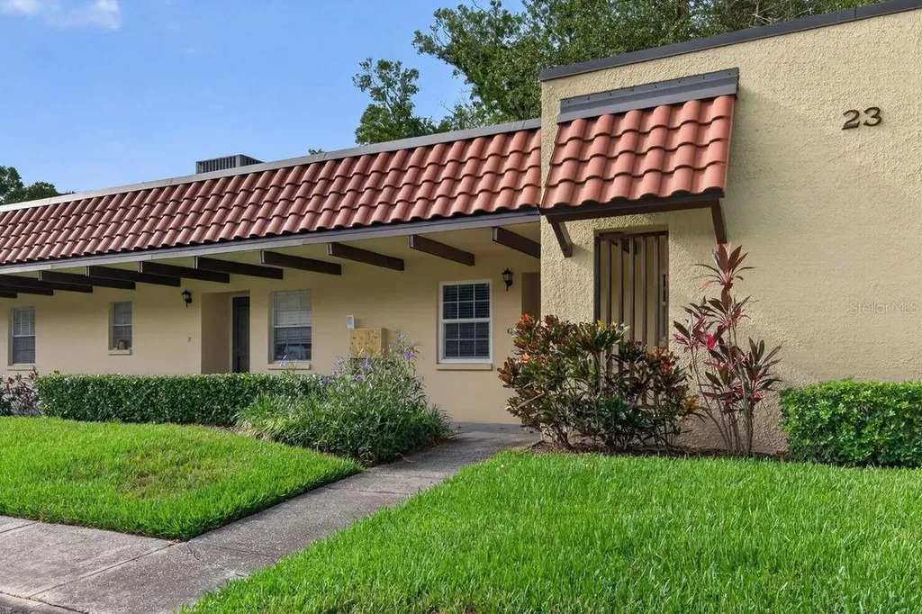 1701 Pinehurst Road Dunedin FL 34698