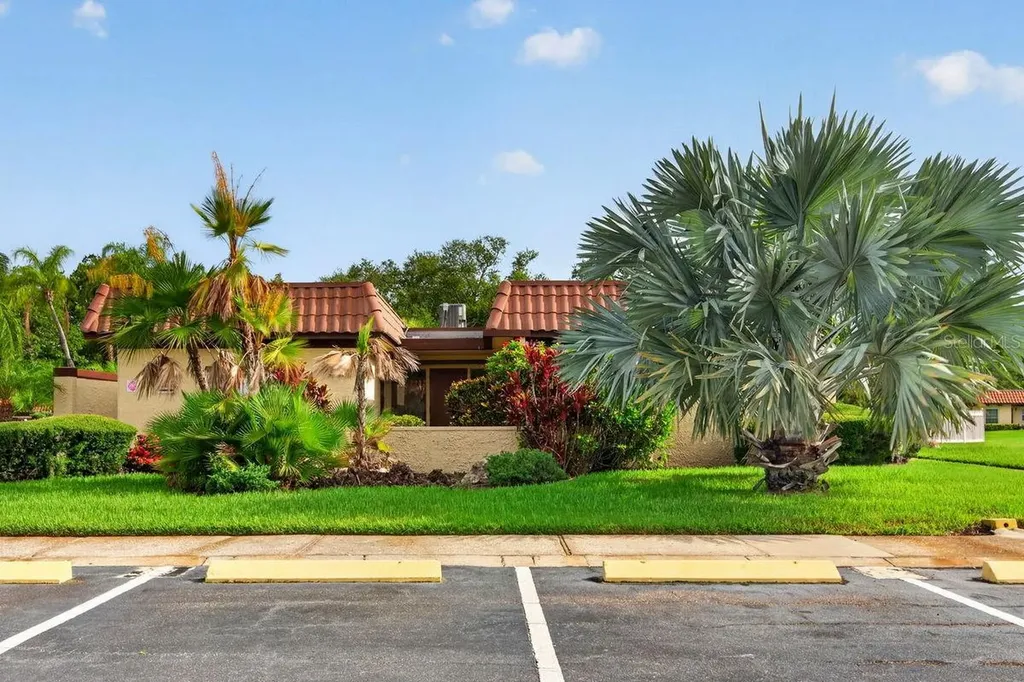 1701 Pinehurst Road Dunedin FL 34698