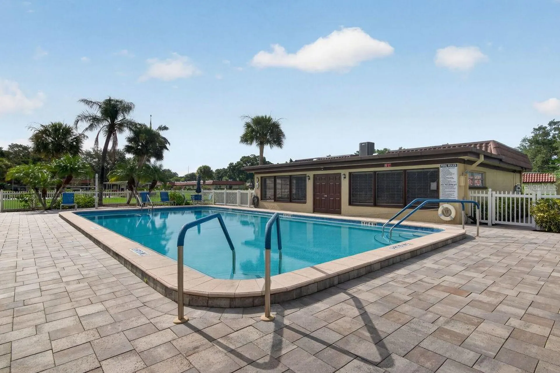 1701 Pinehurst Road Dunedin FL 34698