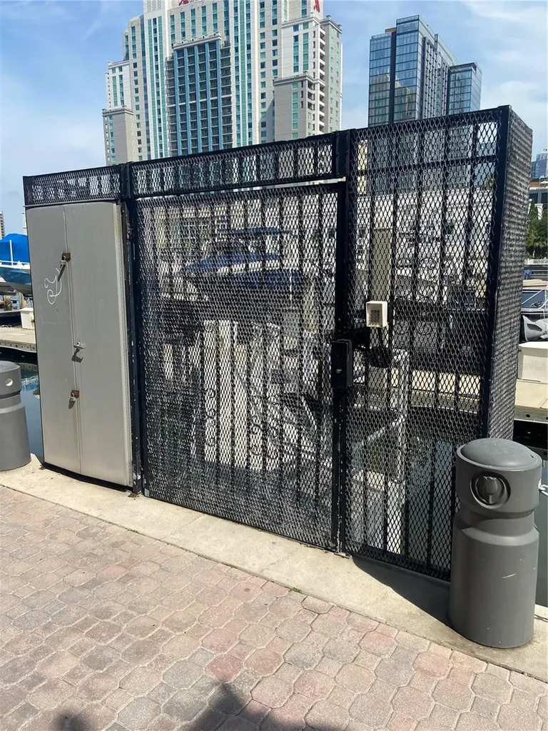 371 Channelside Walk Way Tampa FL 33602