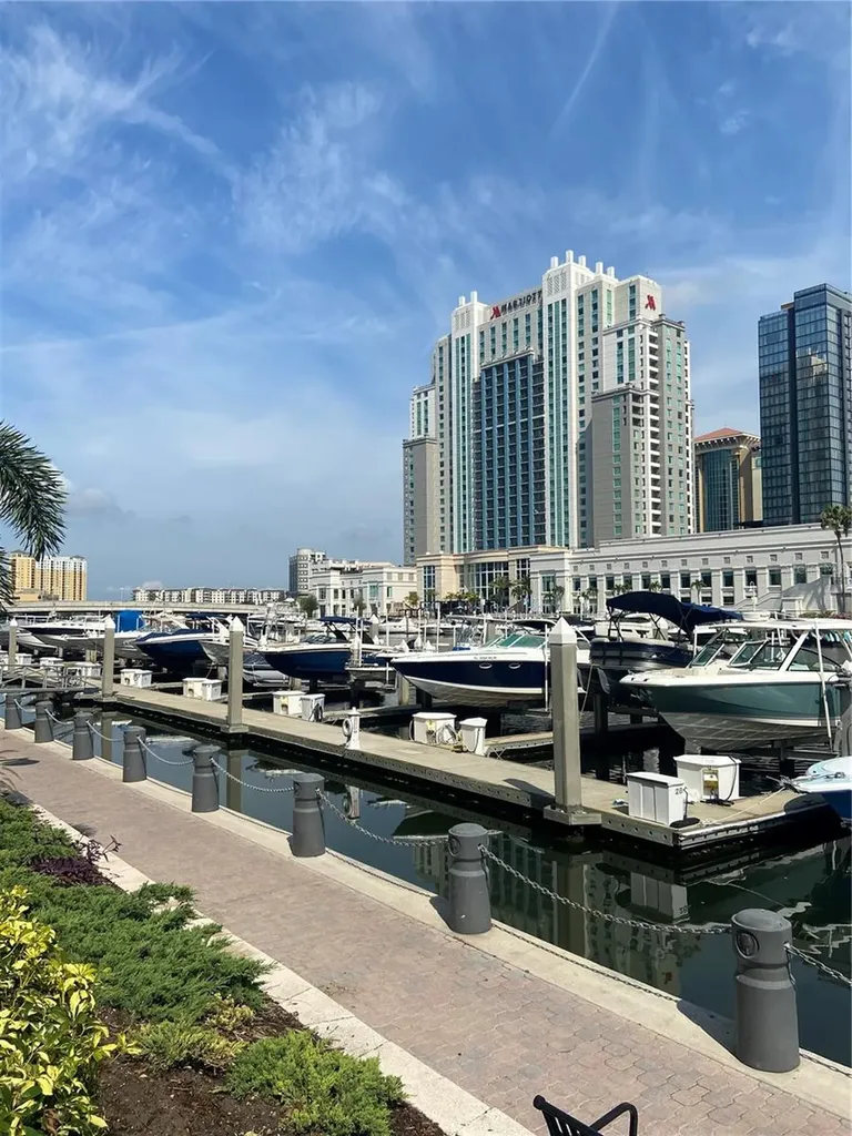 371 Channelside Walk Way Tampa FL 33602