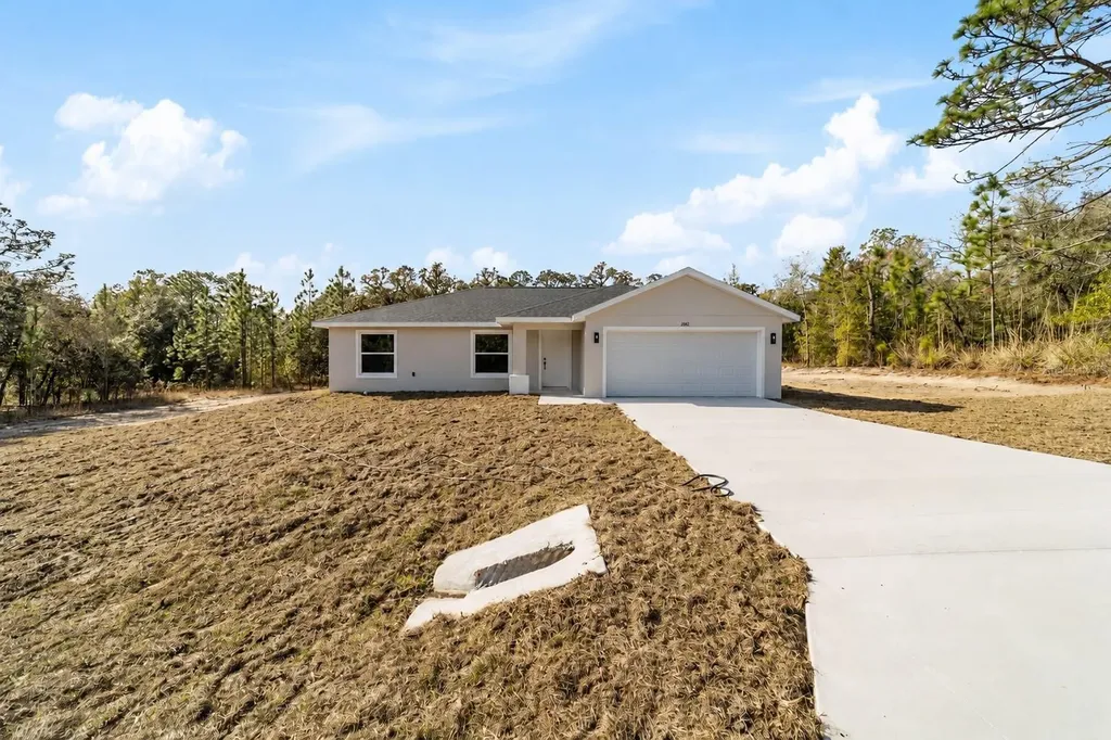 2562 NW Smallwood Road Dunnellon FL 34431