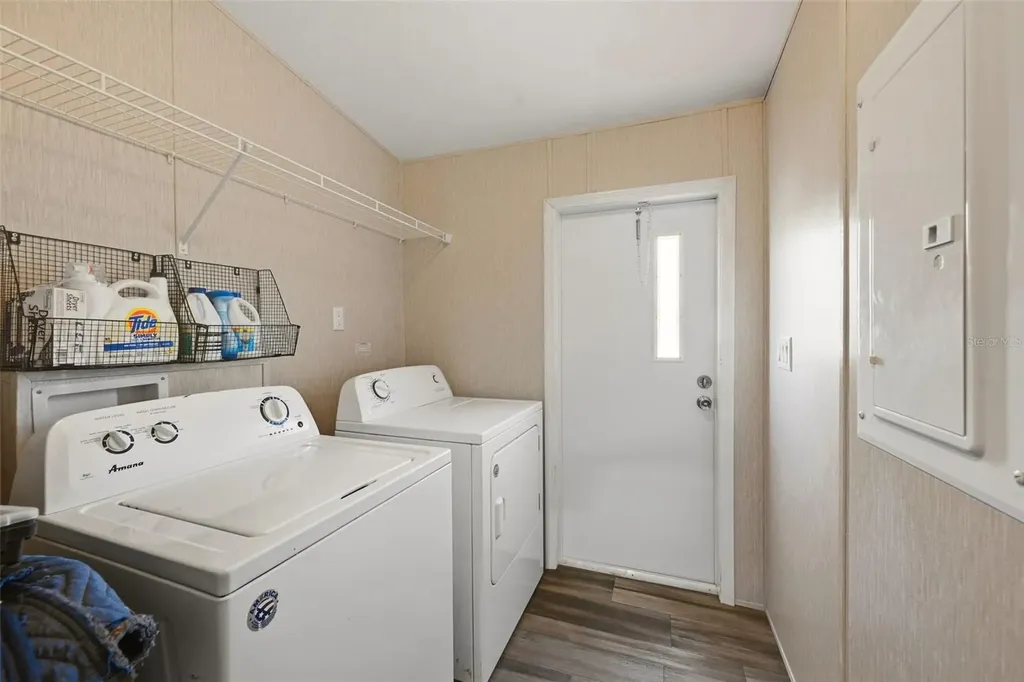 209 Ellsworth Drive Kissimmee FL 34758