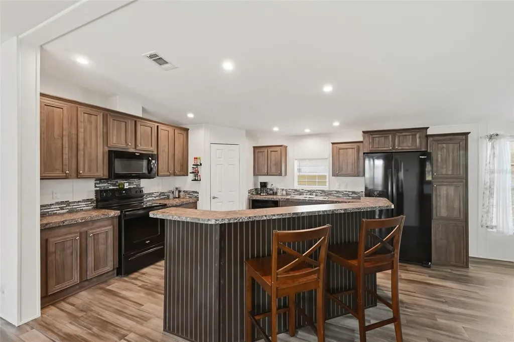 209 Ellsworth Drive Kissimmee FL 34758