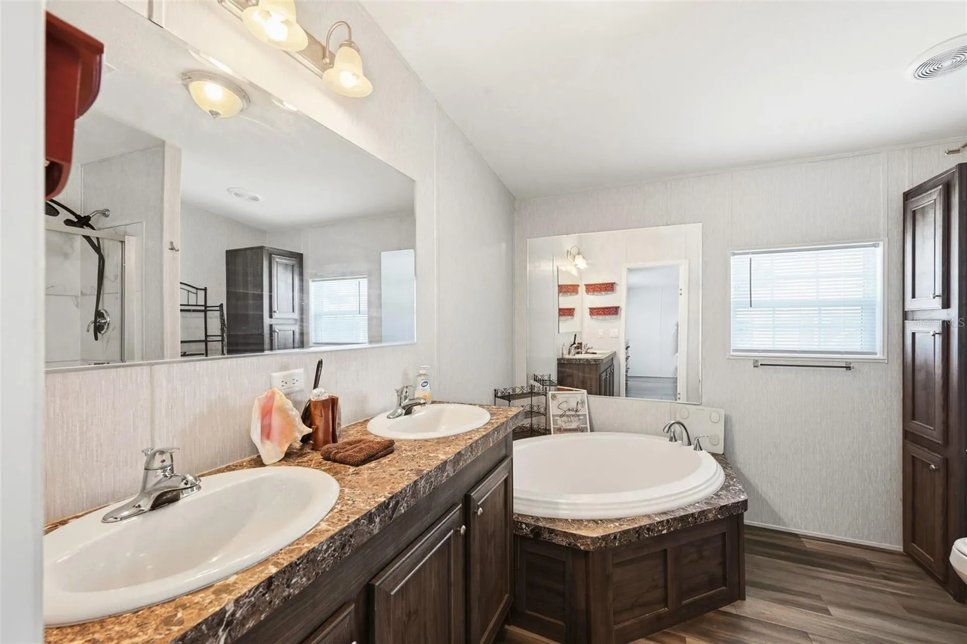 209 Ellsworth Drive Kissimmee FL 34758