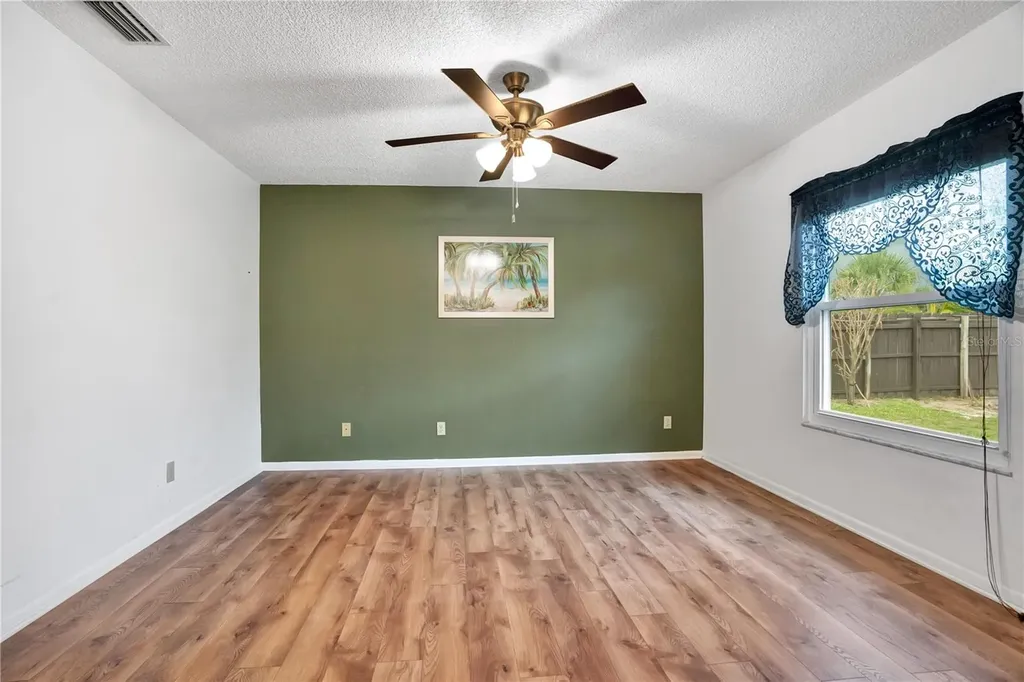 867 Banks Street NW Palm Bay FL 32907
