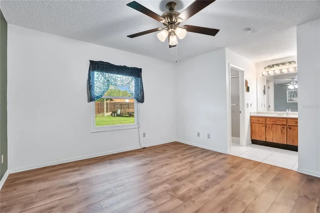 867 Banks Street NW Palm Bay FL 32907