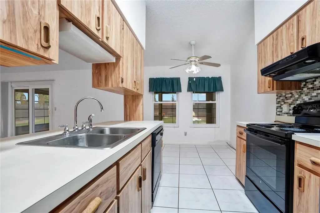 867 Banks Street NW Palm Bay FL 32907