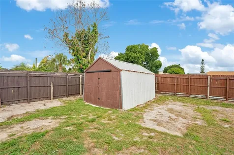 867 Banks Street NW Palm Bay FL 32907