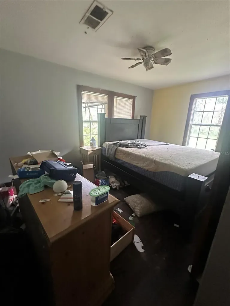 237 Broad Street Masaryktown FL 34604