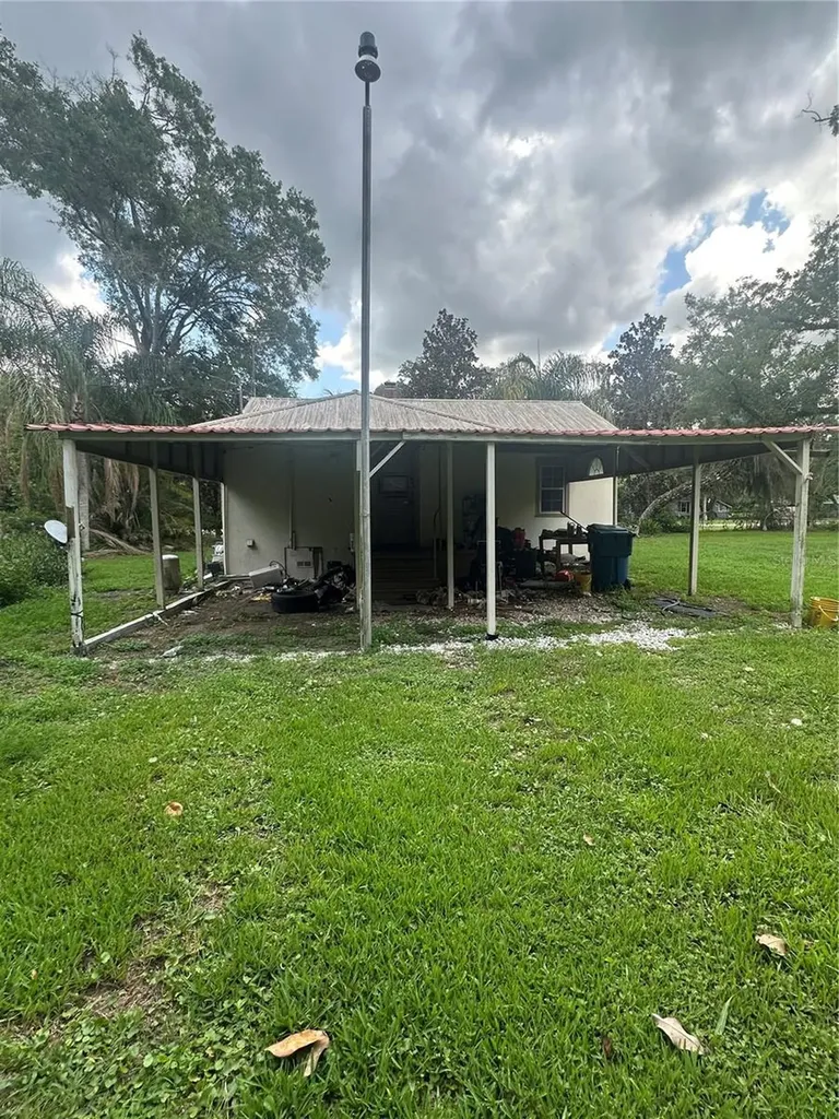 237 Broad Street Masaryktown FL 34604