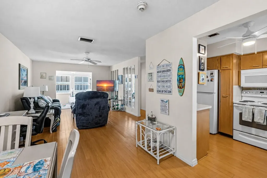 611 Gulf Drive N Bradenton Beach FL 34217