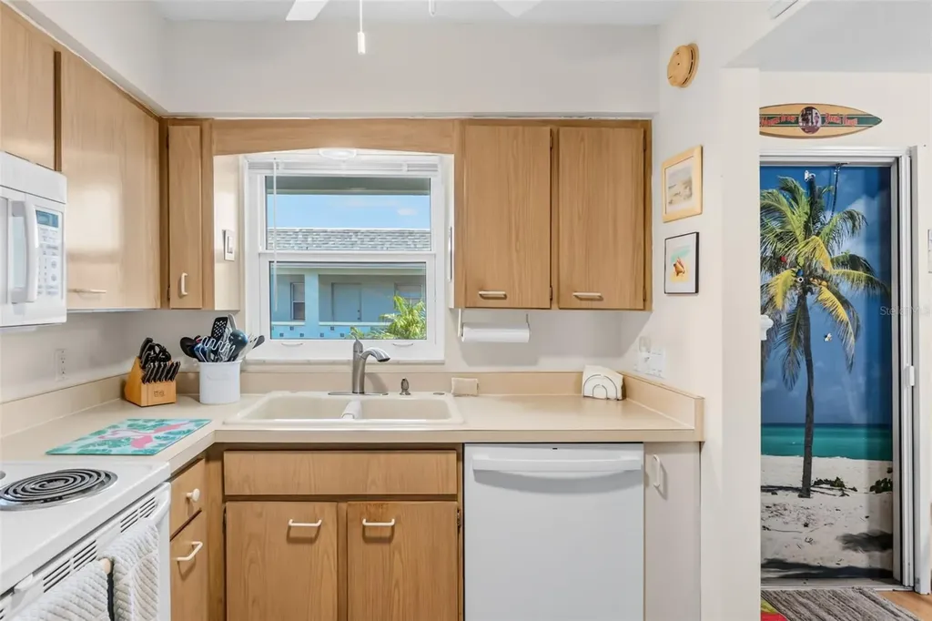 611 Gulf Drive N Bradenton Beach FL 34217