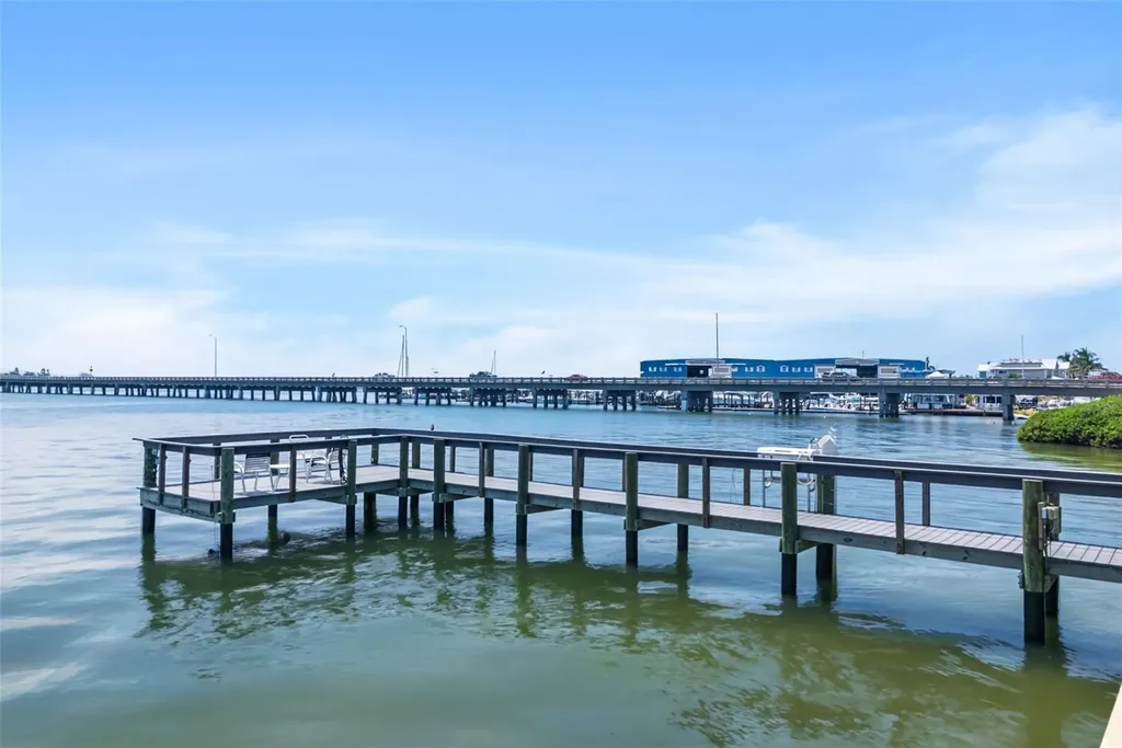 611 Gulf Drive N Bradenton Beach FL 34217