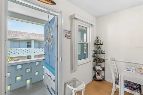 611 Gulf Drive N Bradenton Beach FL 34217