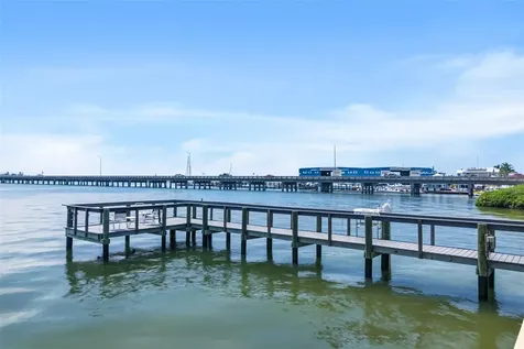 611 Gulf Drive N Bradenton Beach FL 34217