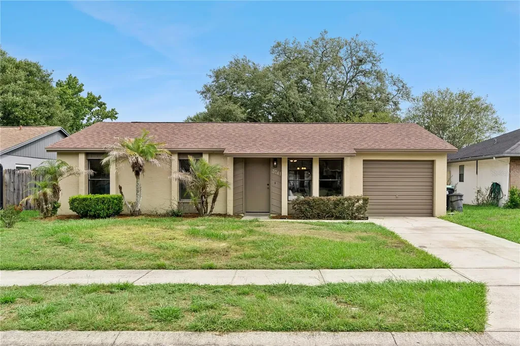 3741 Shady Grove Circle Orlando FL 32810