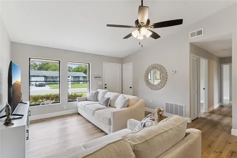 3741 Shady Grove Circle Orlando FL 32810
