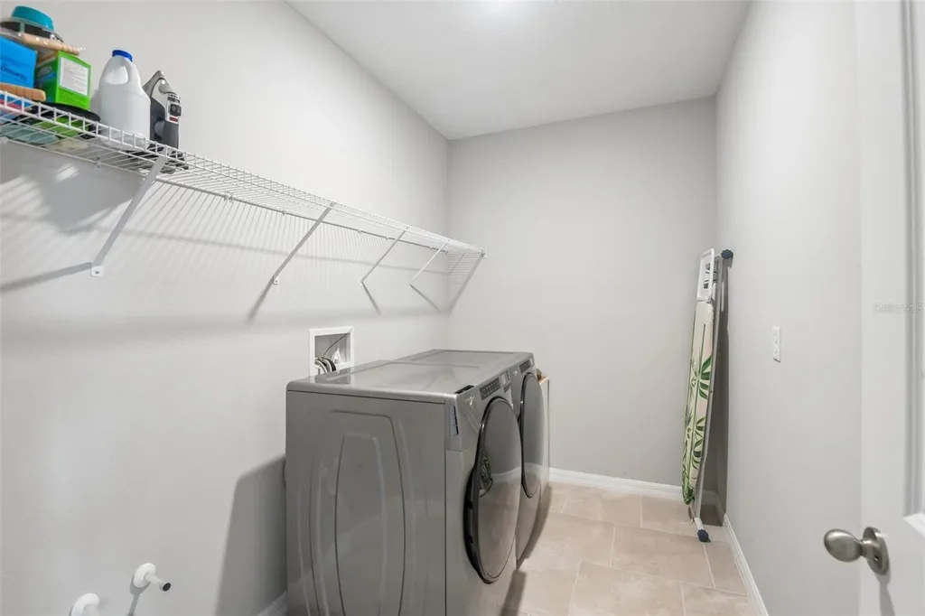 6076 Wandering Willow Drive Wesley Chapel FL 33545