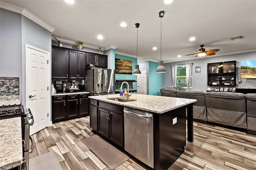 7502 Sea Lilly Court Apollo Beach FL 33572