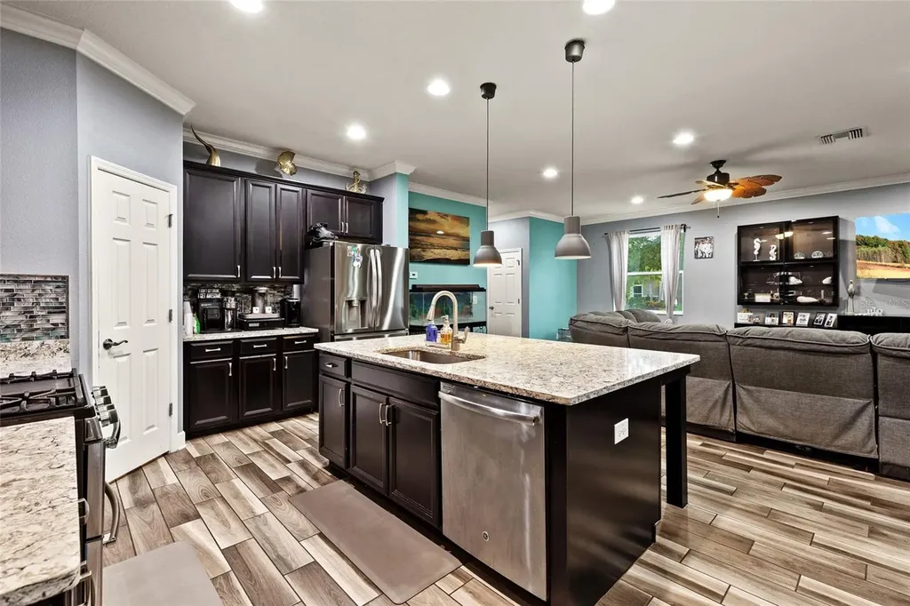 7502 Sea Lilly Court Apollo Beach FL 33572