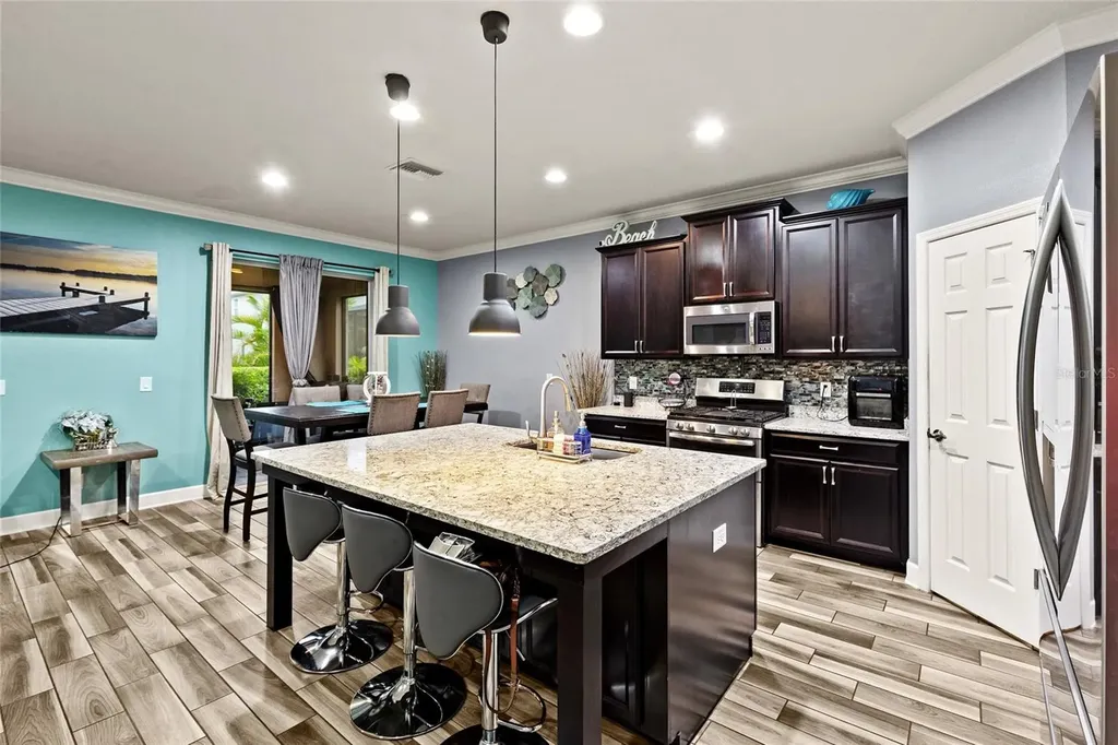 7502 Sea Lilly Court Apollo Beach FL 33572