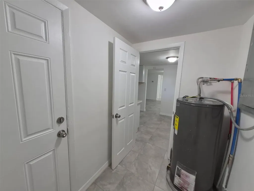 27 E Lemon Street Beverly Hills FL 34465