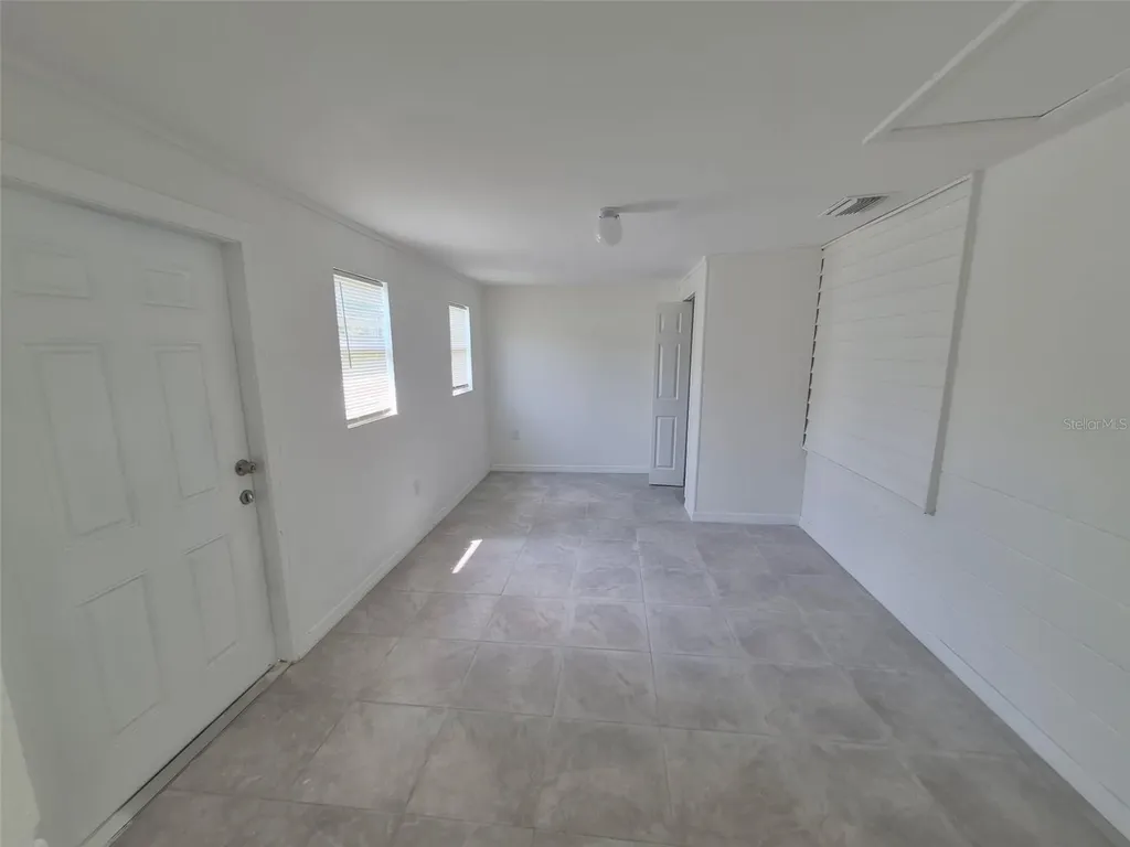 27 E Lemon Street Beverly Hills FL 34465