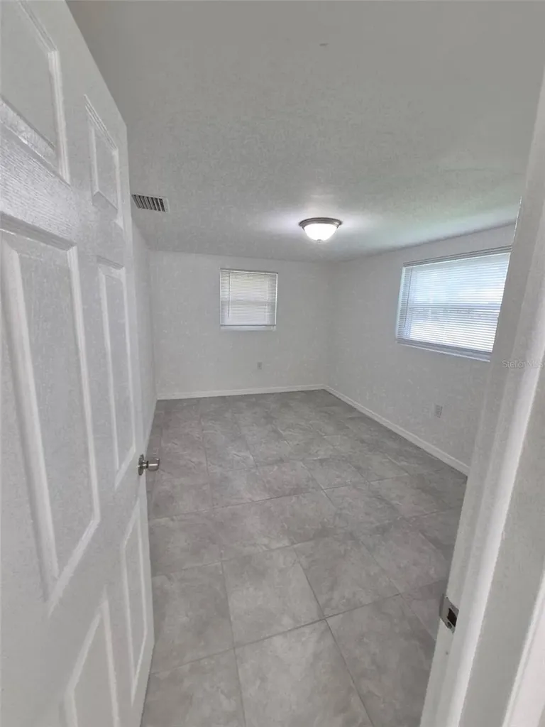 27 E Lemon Street Beverly Hills FL 34465
