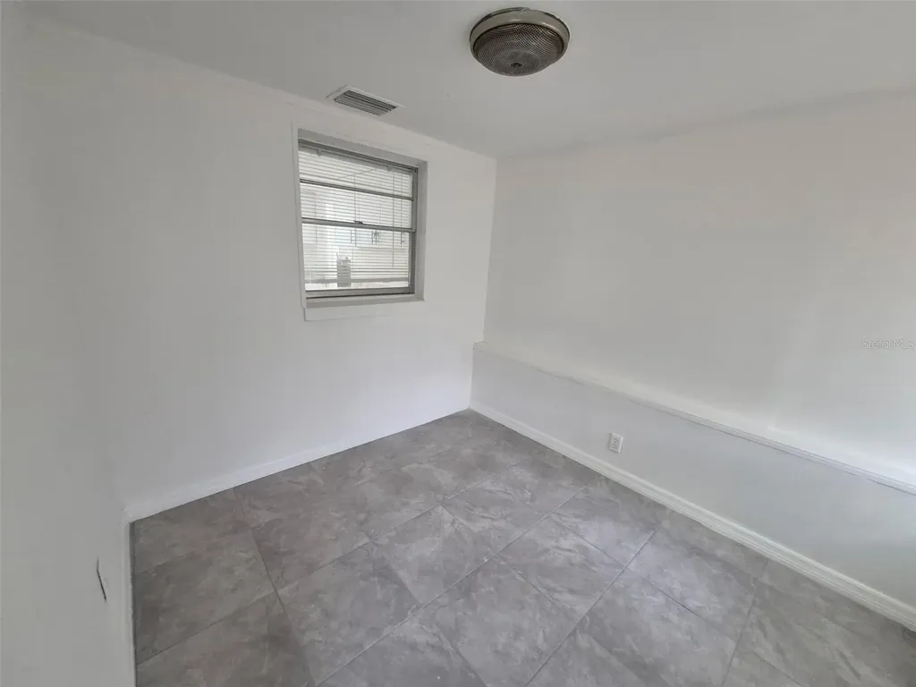 27 E Lemon Street Beverly Hills FL 34465