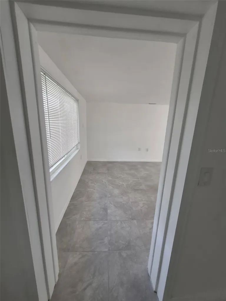 27 E Lemon Street Beverly Hills FL 34465