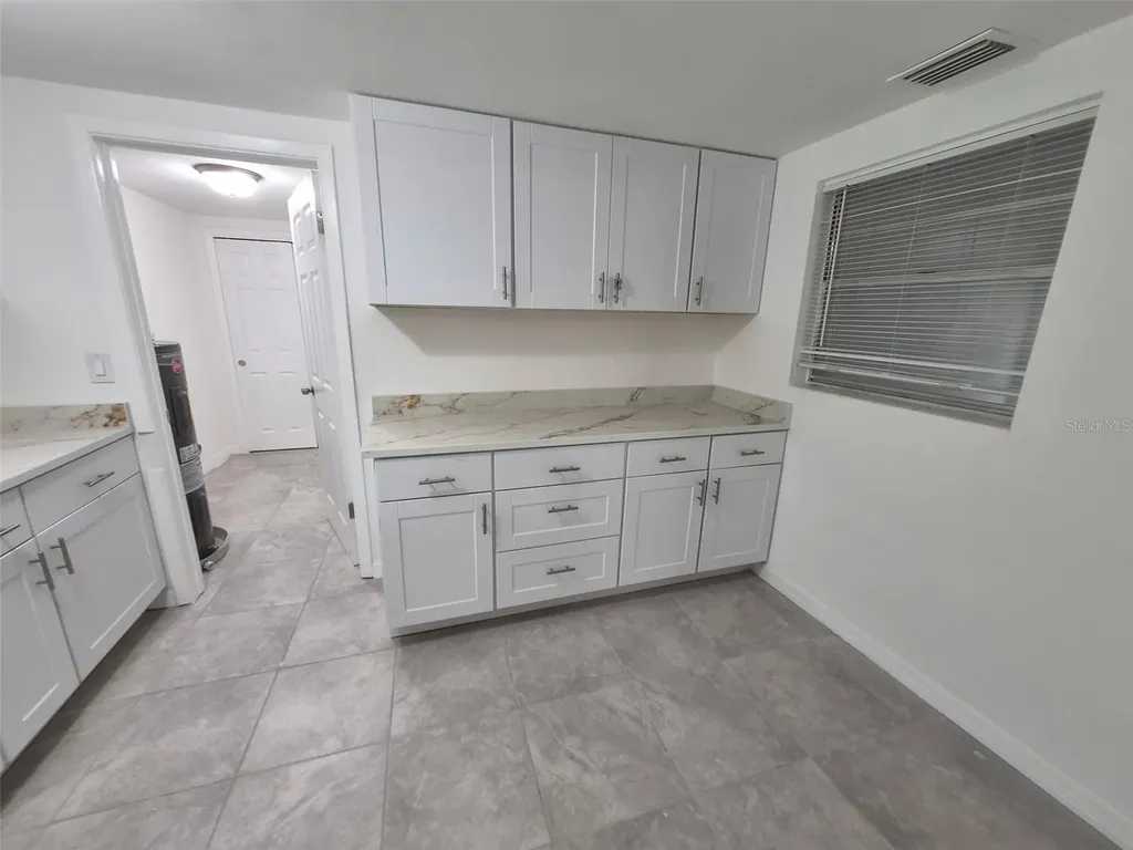 27 E Lemon Street Beverly Hills FL 34465