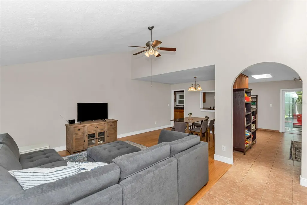 809 Toledo Drive Altamonte Springs FL 32714