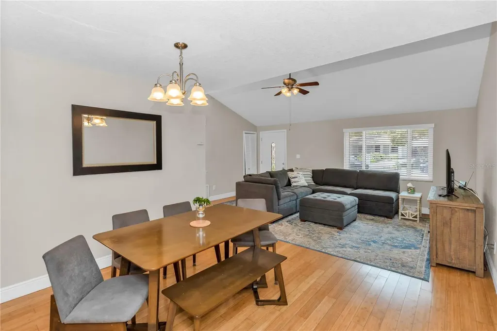 809 Toledo Drive Altamonte Springs FL 32714