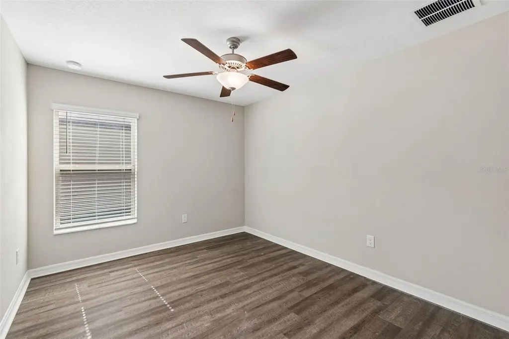 1565 Colding Drive Ruskin FL 33570